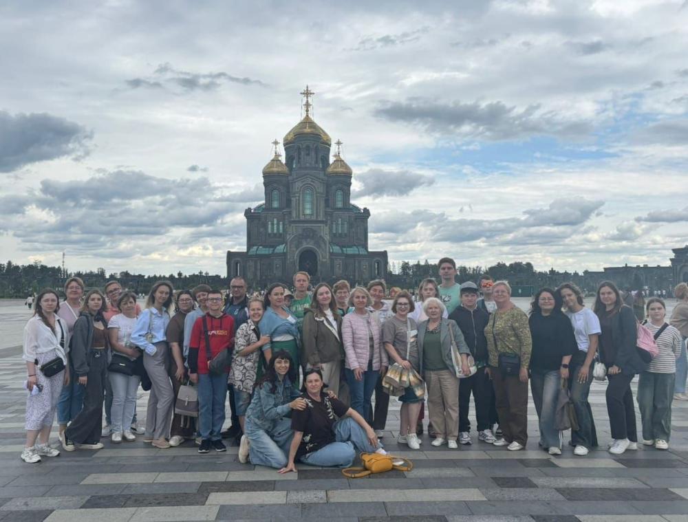 Экскурсия в Центральный военно-патриотический парк культуры и отдыха ВС РФ «Патриот»